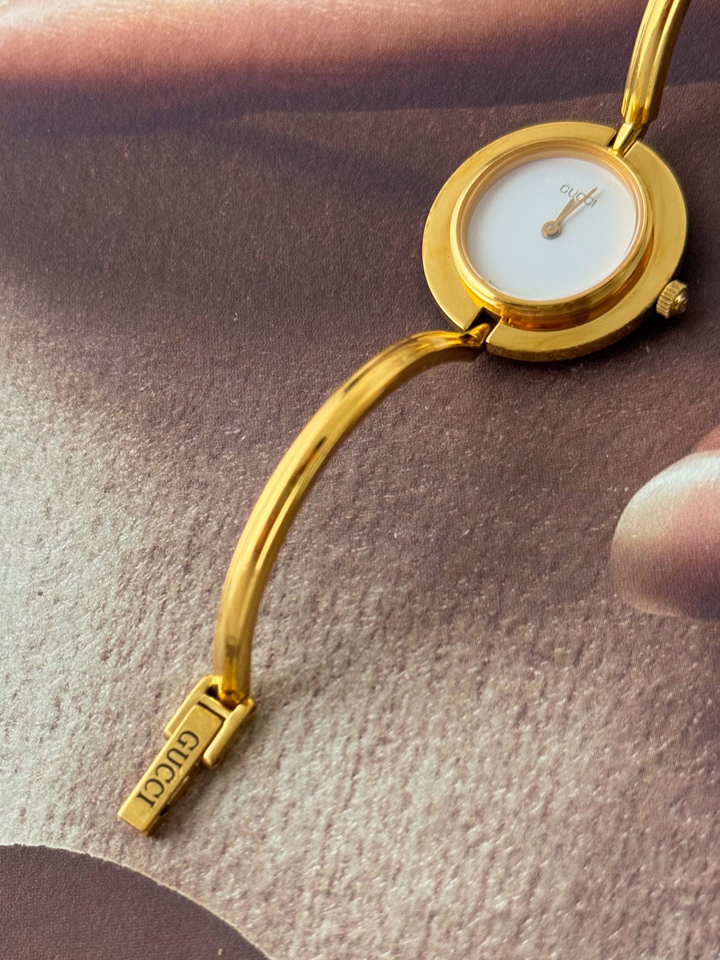Vintage 1980s Gold Plated Gucci Interchangeable Bezel Watch Bangle