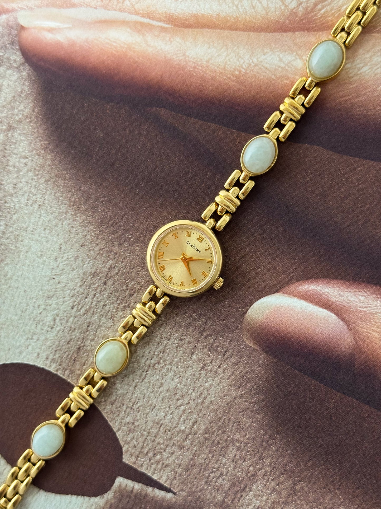 Vintage Gem Time Gold Watch With Natural Jade Stone Band