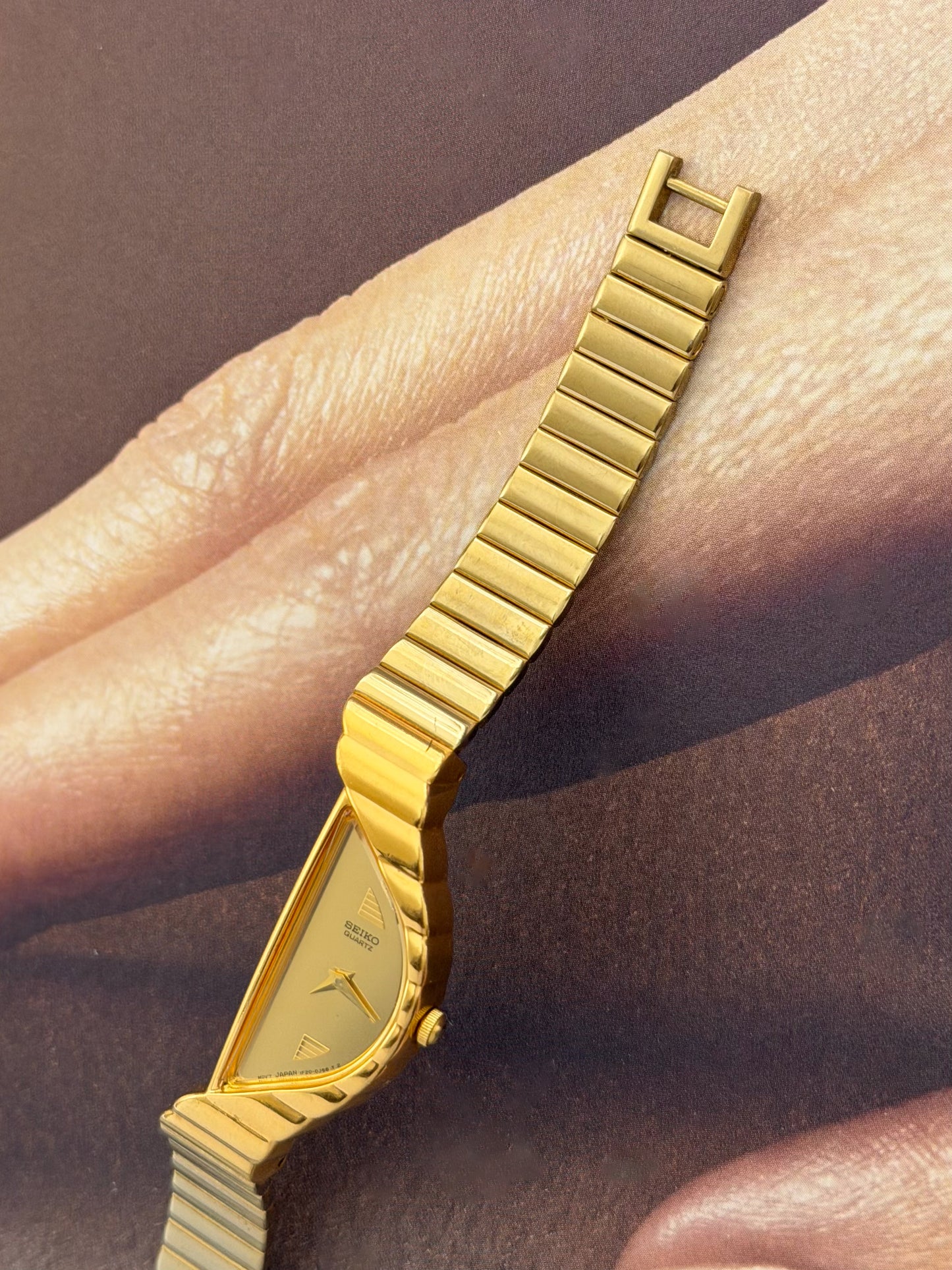 RARE Vintage 1990s Gold Seiko Half Moon Watch (Asymmetrical 1F20-5D59)