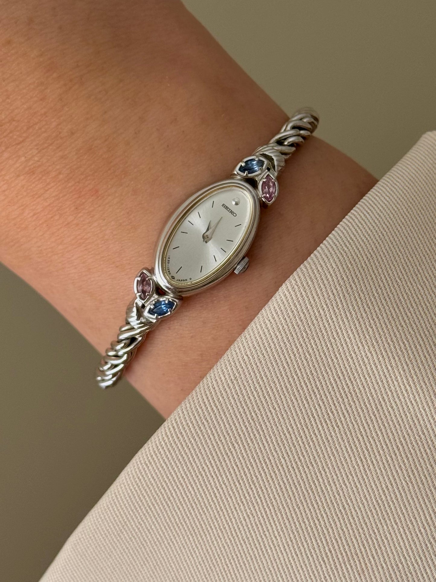 Extremely Rare 1990s Silver Seiko Watch With Genuine Gemstones Oval Face and Dainty Rope Band