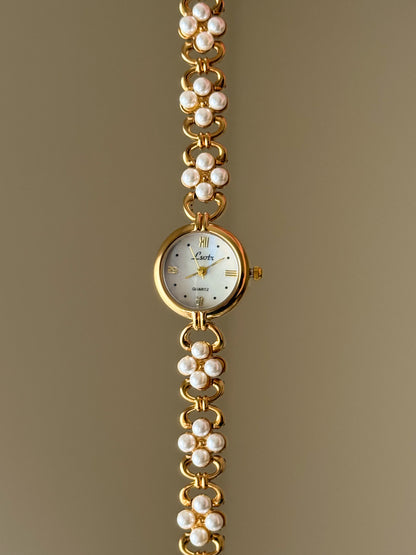 Minimalist Gold Watch With Pearl Bracelet Band