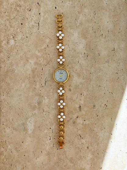 Minimalist Gold Watch With Pearl Bracelet Band