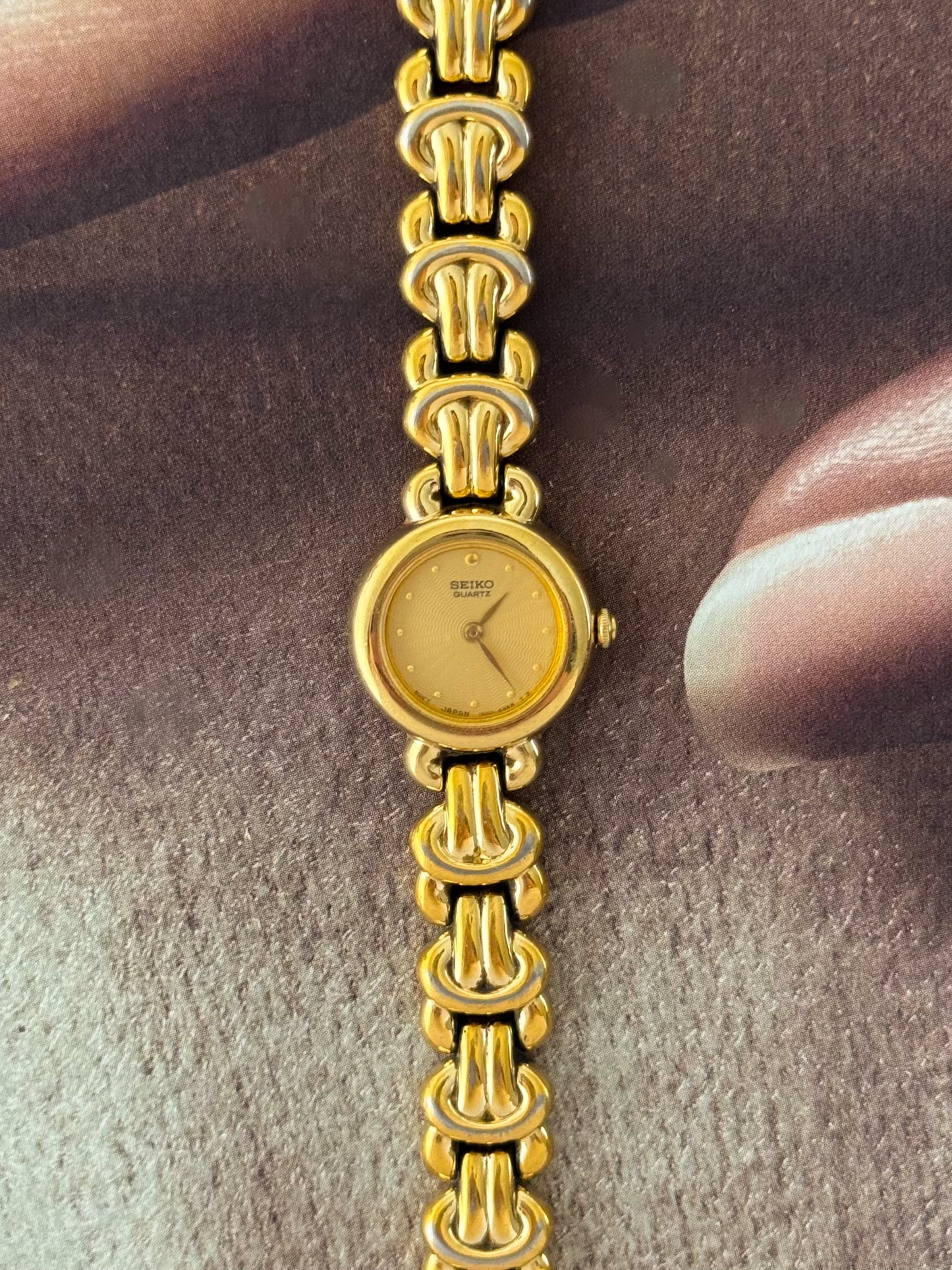 Vintage Ladies’s Gold Seiko Watch With Intricate Band