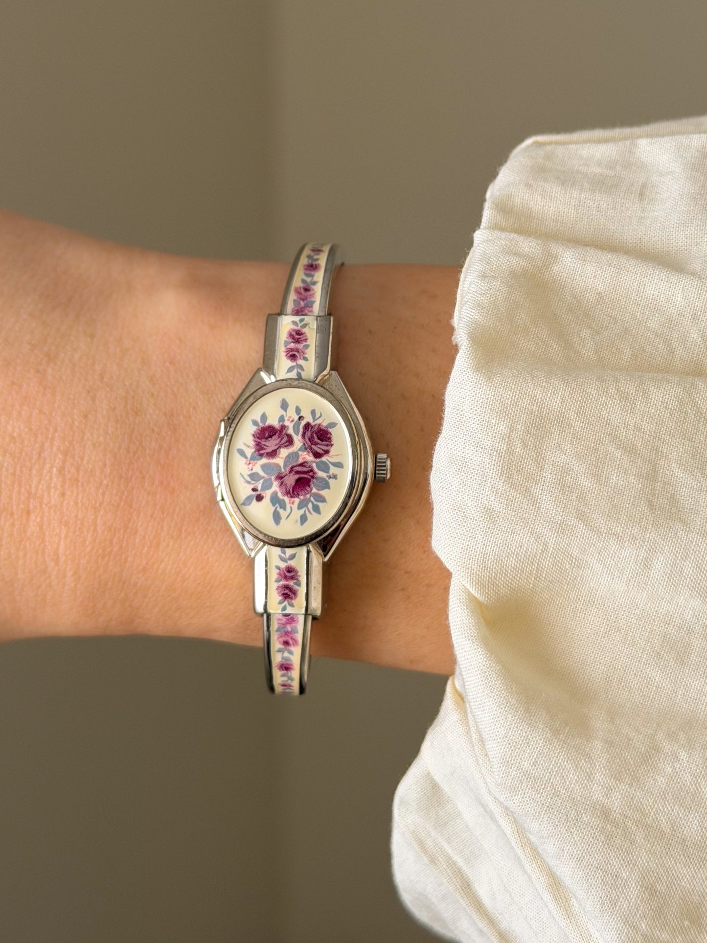Vintage Silver Tone André Mouche Peekaboo Cuff Watch With White Enamel and Pink Rose Design