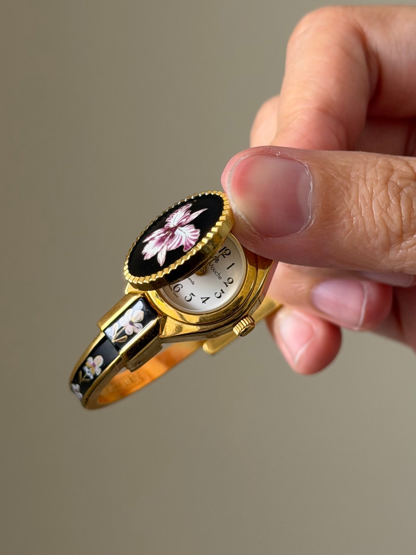 Vintage Gold Tone Andre Mouche Peekaboo Cuff Watch With Purple Peony Enamel Flower Design