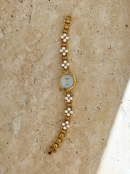 Minimalist Gold Watch With Pearl Bracelet Band