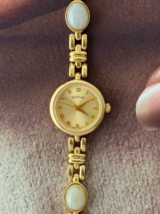 Vintage Gem Time Gold Watch With Natural Jade Stone Band