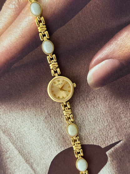 Vintage Gem Time Gold Watch With Natural Jade Stone Band