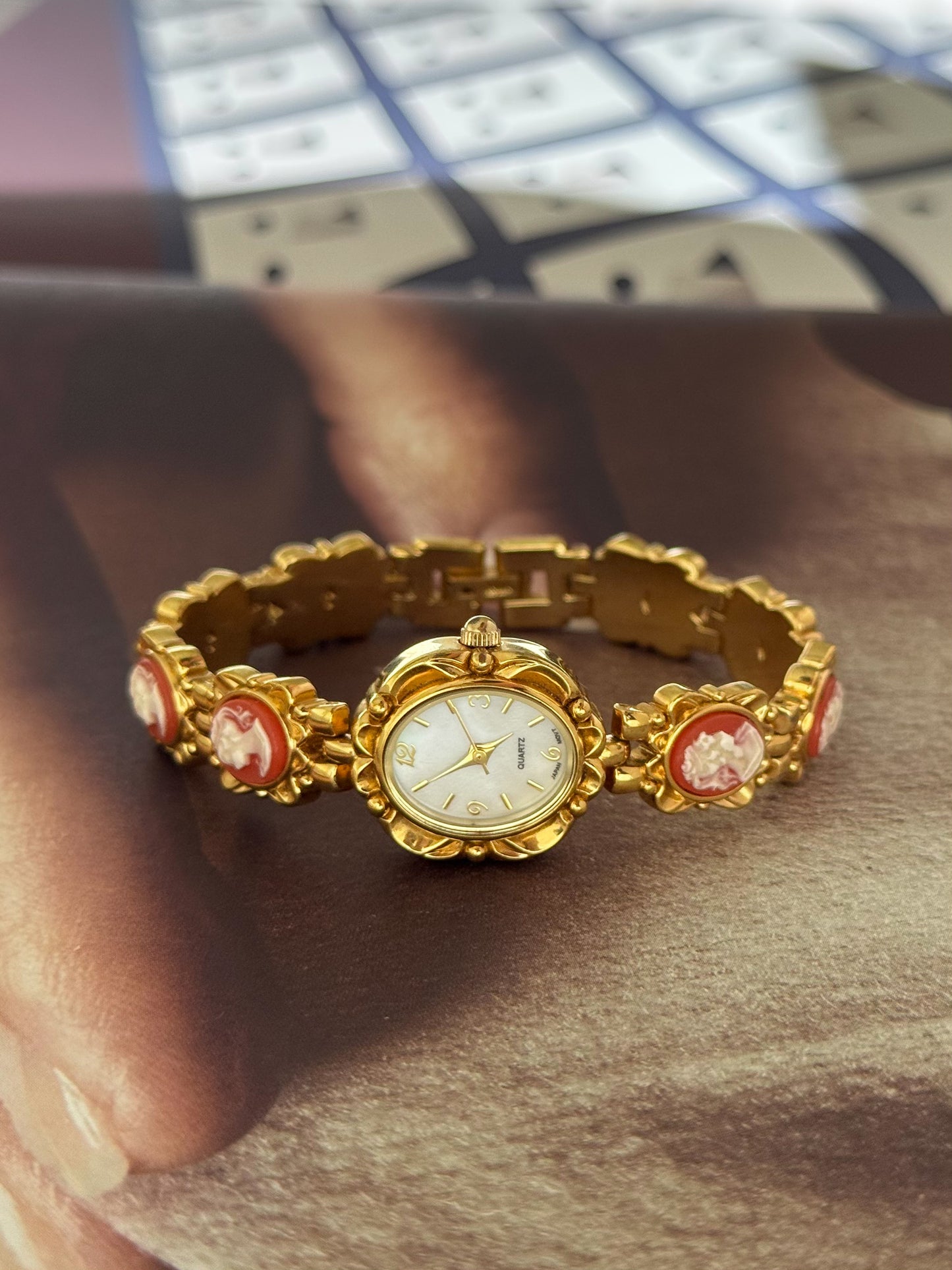 Vintage Victorian Gold Tone Cameo Watch