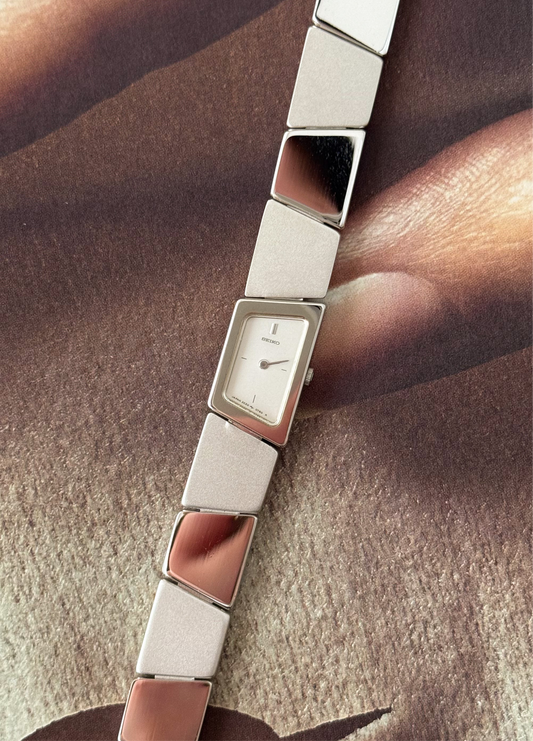 Stunning Vintage Asymmetrical Seiko Watch With Matte and Polished Mirror Link Band