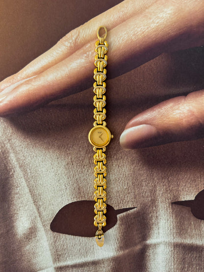 Vintage Ladies’s Gold Seiko Watch With Intricate Band