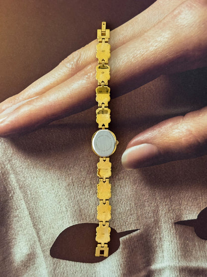 Vintage Victorian Gold Tone Cameo Watch