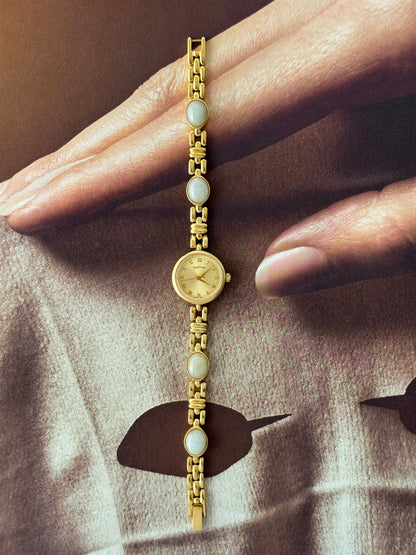 Vintage Gem Time Gold Watch With Natural Jade Stone Band