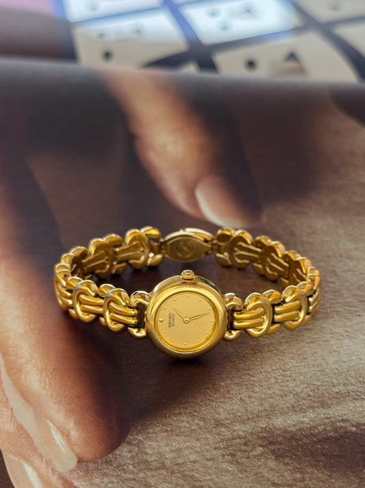Vintage Ladies’s Gold Seiko Watch With Intricate Band