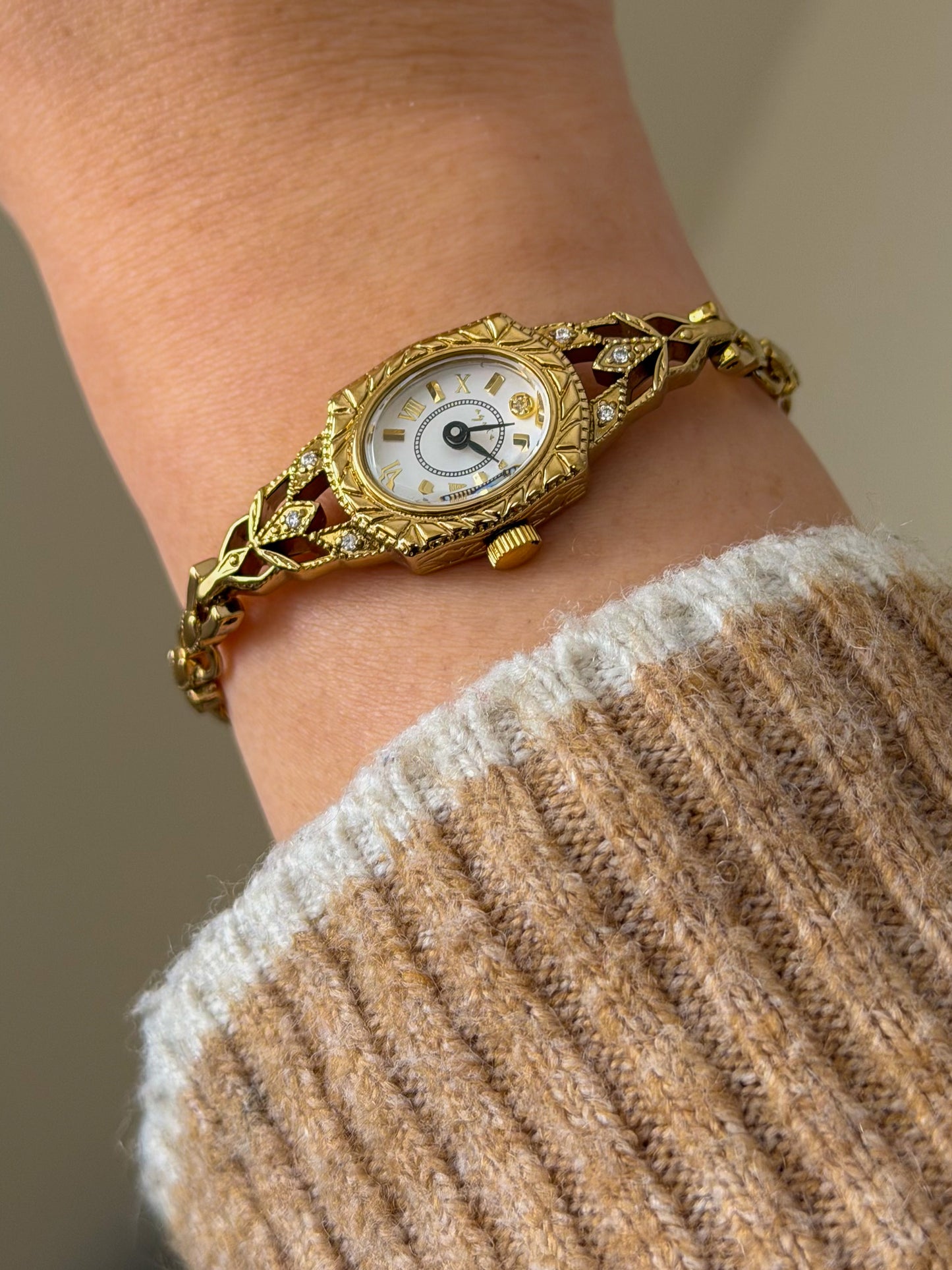 Vintage Japanese Agete Art Deco Style Gold Watch White Dial and Dainty Wristband