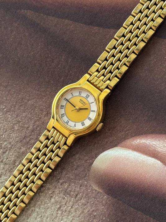 Vintage Ladies’s Gold Seiko Watch With Gold Center White Dial
