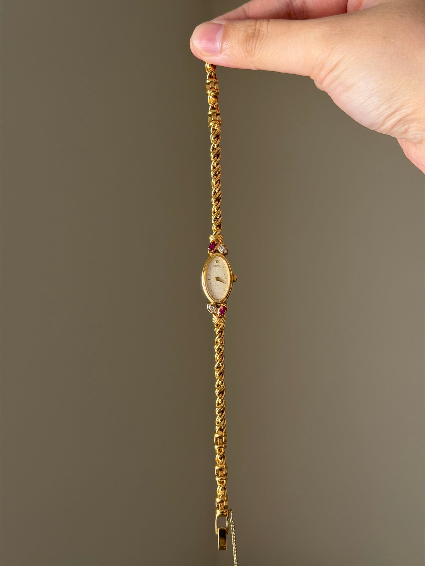 Extremely RARE 1990s Gold Plated Seiko Watch With Genuine Rubies And Rope Band