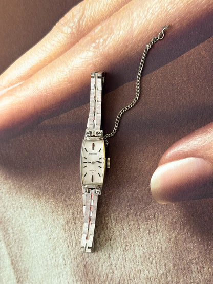 Vintage Silver Seiko 23 Jewels Manual Wind-Up Watch